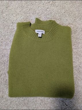 Nordstrom Green Crewneck Sweater